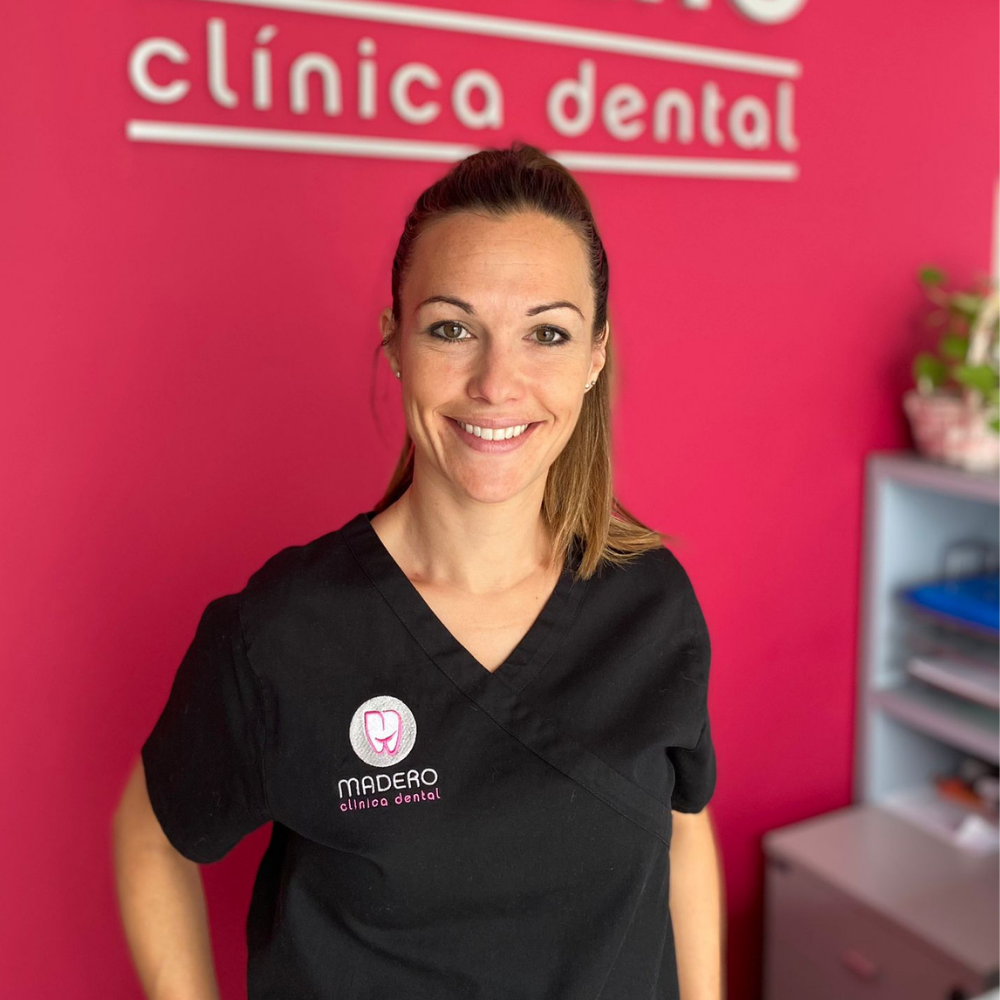 https://www.dentistasecija.es/wp-content/uploads/2015/11/Angela-maria-Madero-Fernandez.png